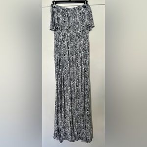 Blue/White floral maxi dress. SZ Small